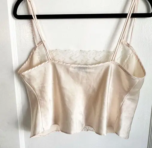 American Vintage Vintage Peach Cottage Boho Peek-a-Boo Lace Silky Camisole Cropped Approx Size M