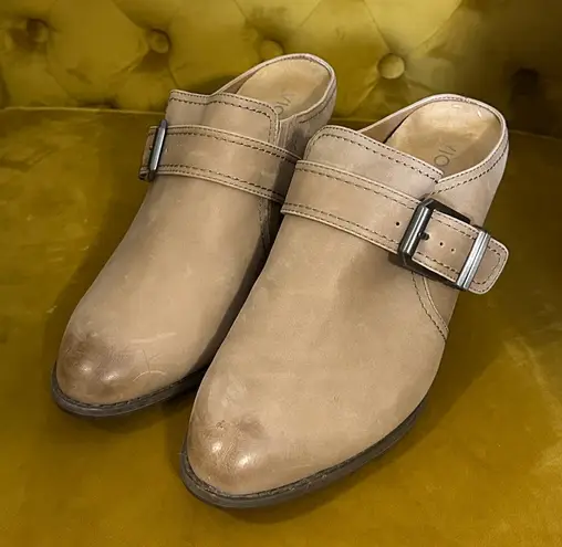 Vionic  Cheyenne Mules Size 9.5 - Image 1