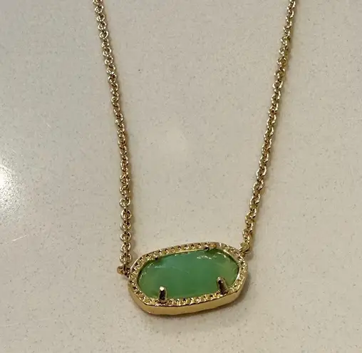 Kendra Scott  Elisa Gold Chain and Chalcedony Jade Green Glass Stone Necklace