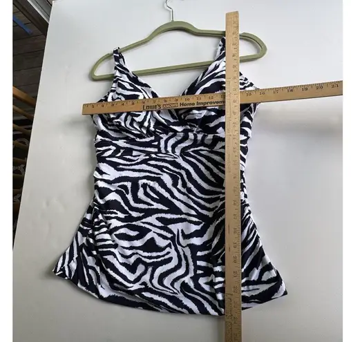 Anne cole Women's Surplice V-Neck Shirred Tankini Top - Navy White 38 DD