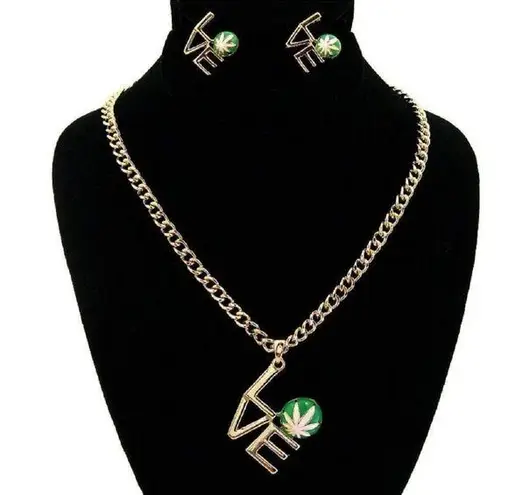 Love Mary Jane Pot Leaf Necklace Set 420 Green