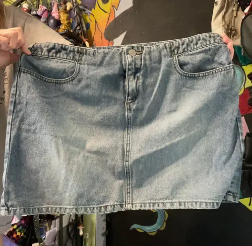 Bongo mini skirt