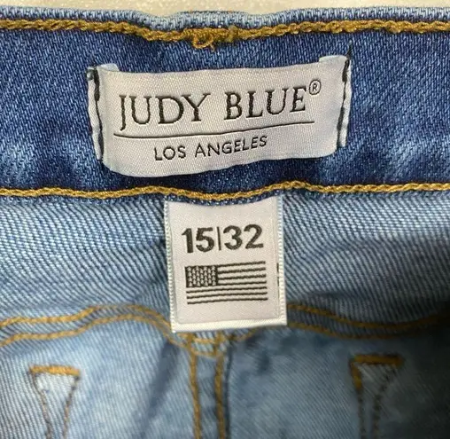 Judy Blue Medium Wash Straight Leg Raw Hem Crop Jeans Sz.15/32