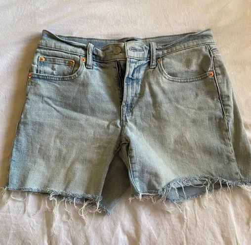 Gap 5” Short