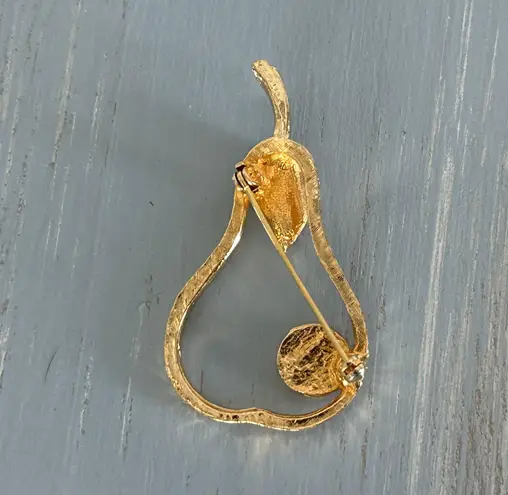 A Perfect Pear Fantastic Vintage Brooch Gold Tone Green Enamel Multiple