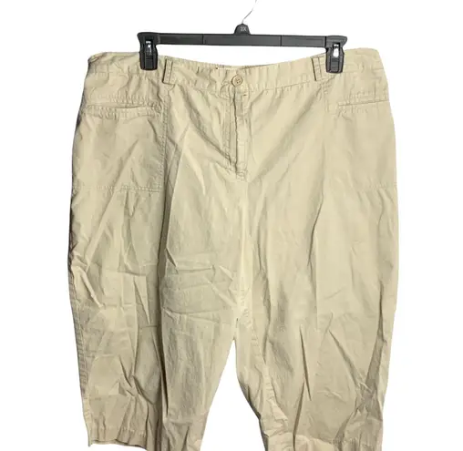 White Stag Khaki Capris Women 20W