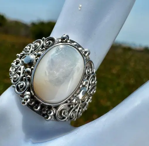 Suarti Bali Sterling Silver Moonstone Ring