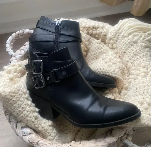 Guess Heeled Bootie