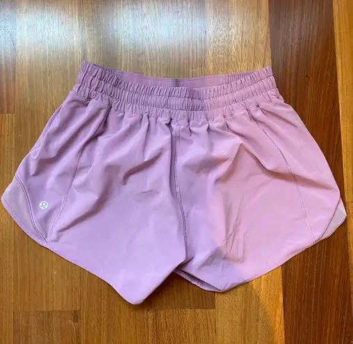 Lululemon Hotty Hot Shorts 4”