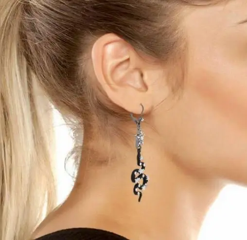 Betsey Johnson Snake w/Stars & Stones Mismatched Earrings Black NWT