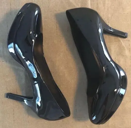 Steve Madden Madden Girl Gwwen Pump Black Heels 10