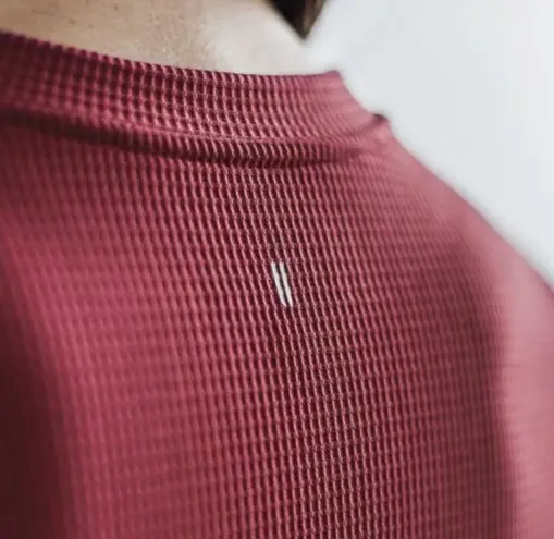 Nobull NWT V-Neck Long Sleeve Waffle Women's Sweatshirt - XS - Wine (Red)