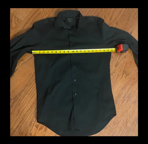 1 Madison Madison Slim Fit long sleeve button down Black blouse - Size Small