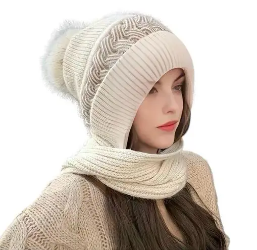 One Piece NWT Andrea’s Deals Braided Beanie Hat & Scarf  Beige