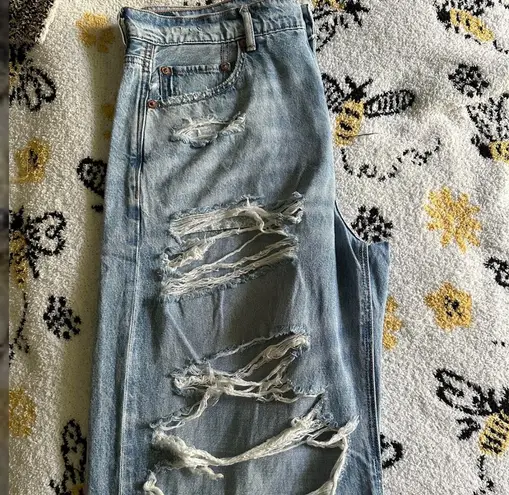 American Eagle baggy jeans 