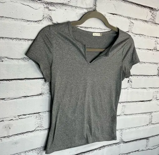 Heart Hips Gray Crop Cut Out T