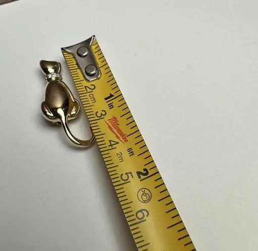 Small Kitty Cat Brooch Pin Rhinestone Collar Gold Tone Signed Carolee