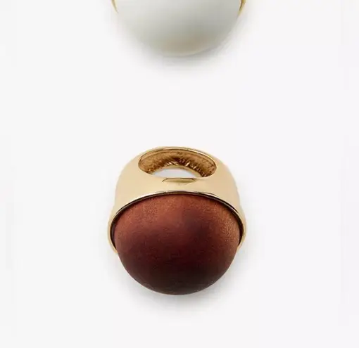 ZARA  pack of 2 rings NWOT