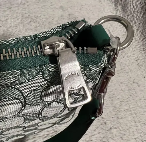 Coach  C8306 Lonnie Baguette In Signature Jacquard & Leather Green