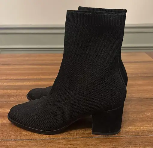 Eileen Fisher  Vero Cloud Black Boots