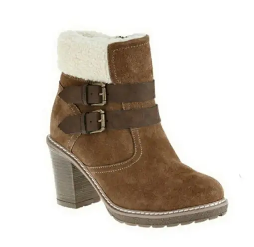 White Mountain Joker Taupe Suede Heeled Ankle New Condition