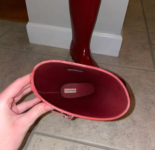 Hunter Tall Glossy Red Rainboots