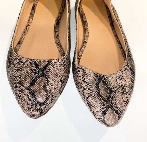 Old Navy Snakeskin Flats