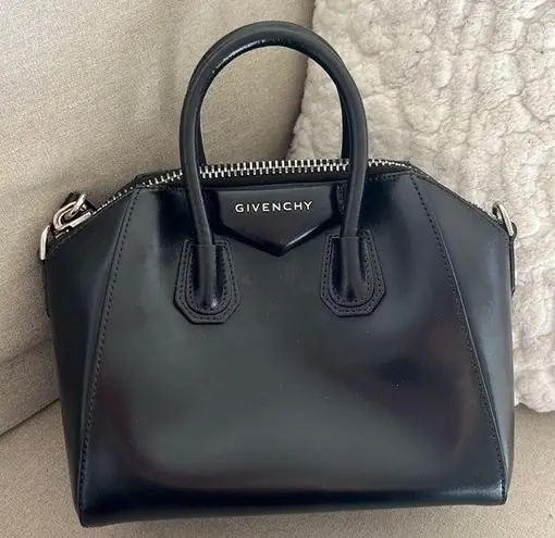 Givenchy Mini Antigona bag in box leather