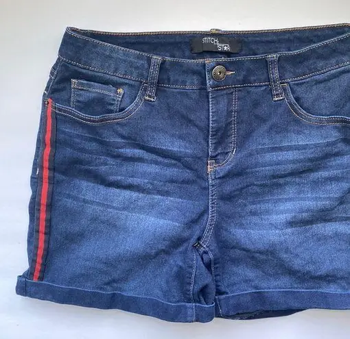 Stitch Star red stripe denim shorts, size 10