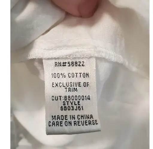 Sophie Max Woman's White Dress. A19