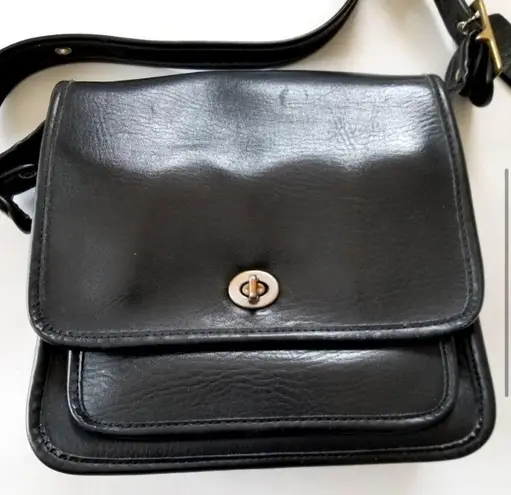 Leather Crossbody Bag Black In Vintage Classic Style