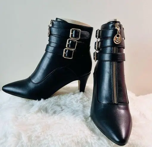 Buckle Strap Ankle Boots w/ Zipper Black Size 9