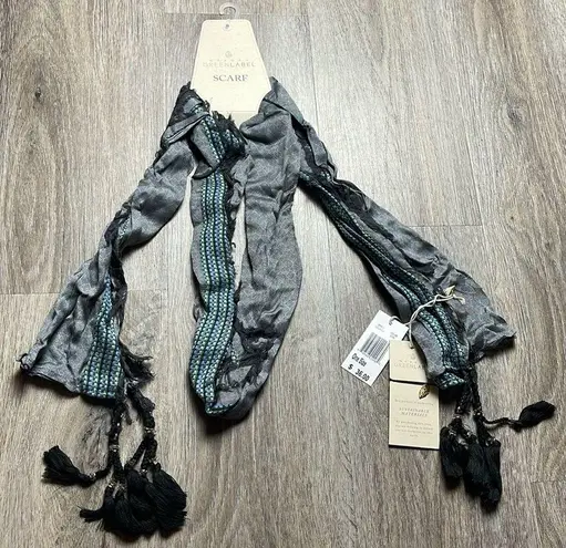 Eco Friendly Scarf + bracelet Gray