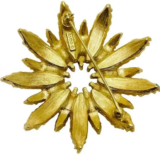 Lucy Avenue AVON VINTAGE πππππ¬ SIGNED GOLD TONE FLOWER DESIGN β STARBURSTβ BROOCH
