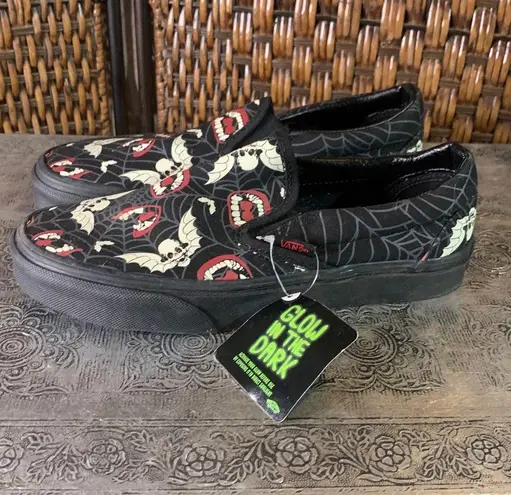 Vans NWT  Black and Red Glow in the Dark Shoes Size 6.5 Women’s