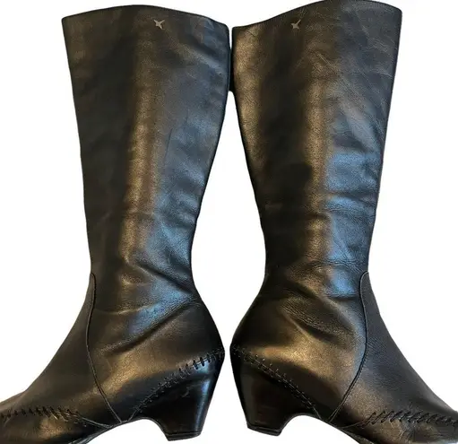 Pikolinos  San Marin Tall Leather Boots