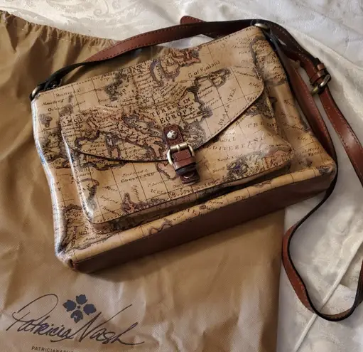 Patricia Nash European Map Print Kirby Crossbody Bag NWT