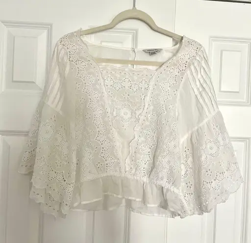 American Eagle Outfitters White Eyelet Top