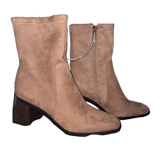 Anne Klein NEW  Akastrio Square Toe Boot Suede Tan