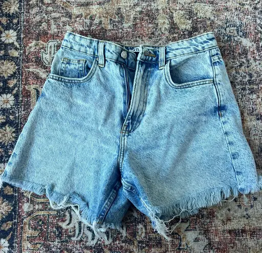 ZARA HIGH RISE SHORTS