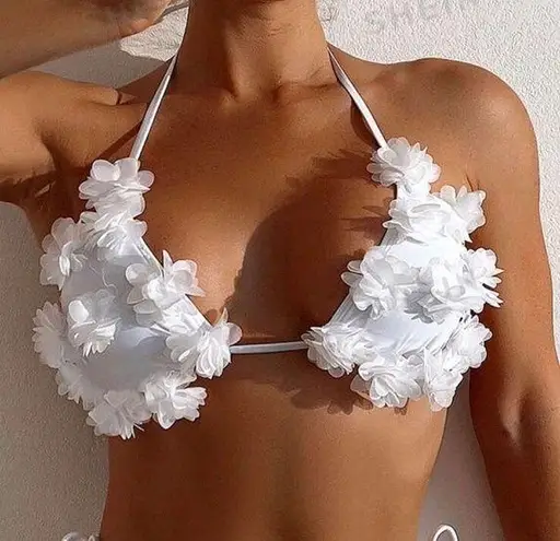 SheIn New White 3D Floral Appliqué Bikini Top