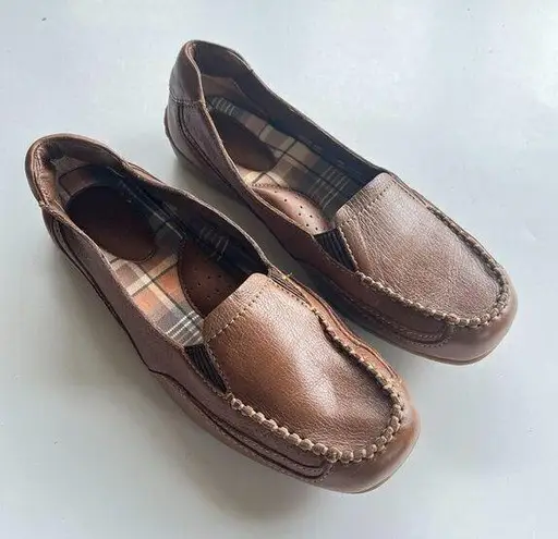 Born Womens Brown Leather Loafers Slip Ons Boat Shoes Comfort Size 8.5 S…