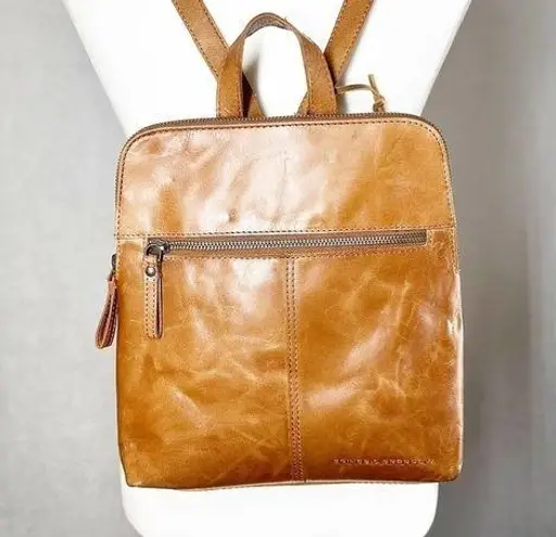 Spikes & Sparrow Leather Distressed Backpack Tan