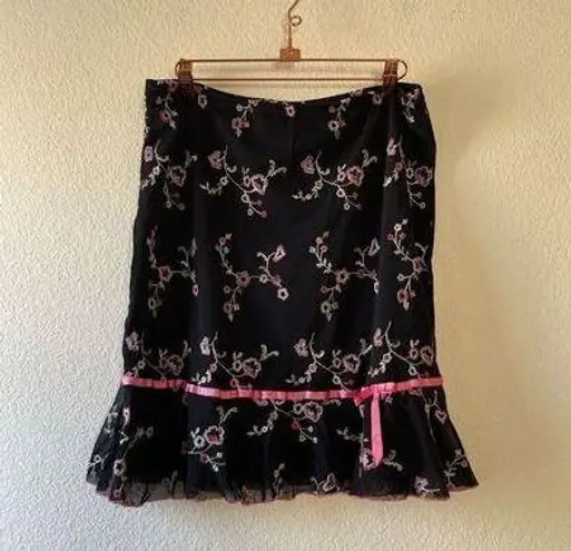 Fashion Bug Vintage 90s y2k embroidered floral fit and flare skirt size large