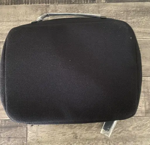 Giorgio Armani Beauty Navy Square Cosmetic Case Bag Pouch