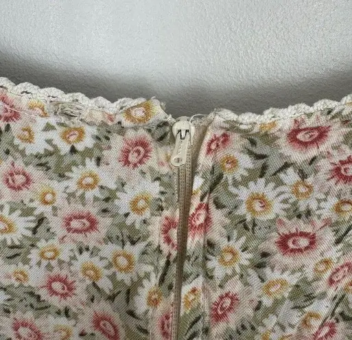 One Piece Vintage FADS Size 6 Floral Boho Romantic Short Romper w/pockets