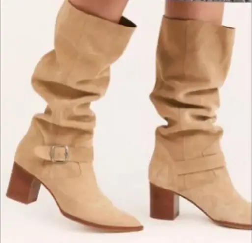 Free People |  Suede Dahlia Slouch Boot. Size: 39