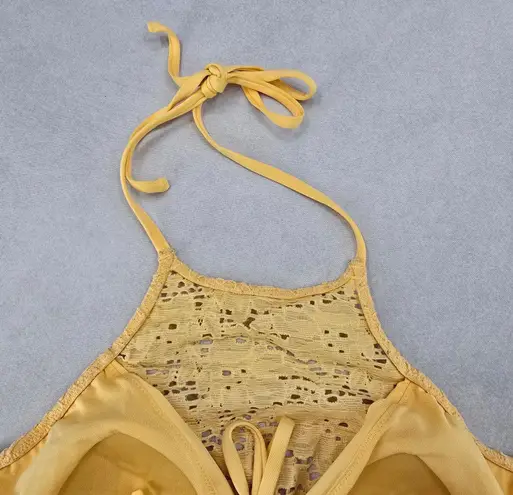 H&M  Yellow Lace Crochet Eyelet Halter Tie Padded Bikini Bralette Swim Top 6 thumbnail 6