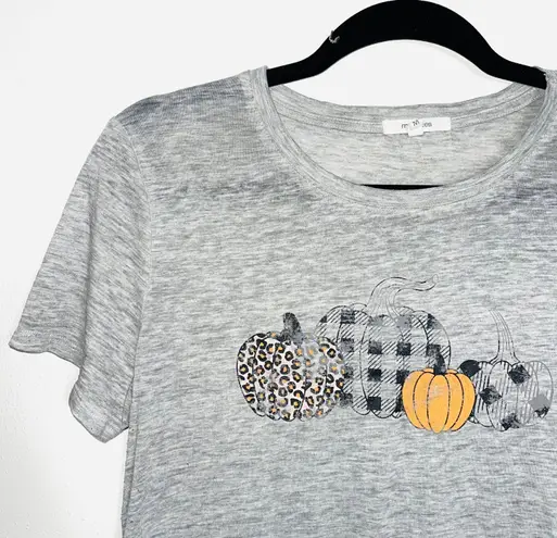 Maurice's  Gray Mixed Pumpkins Short Sleeve Graphic Tee