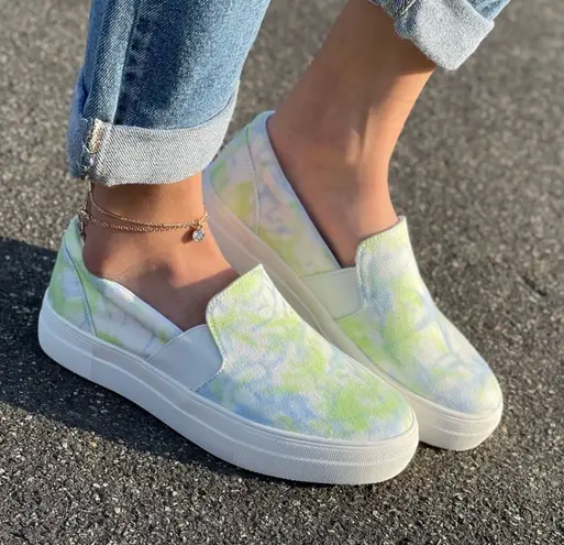 Lime Tye Dye Slip On Sneaker Multiple Size 6
